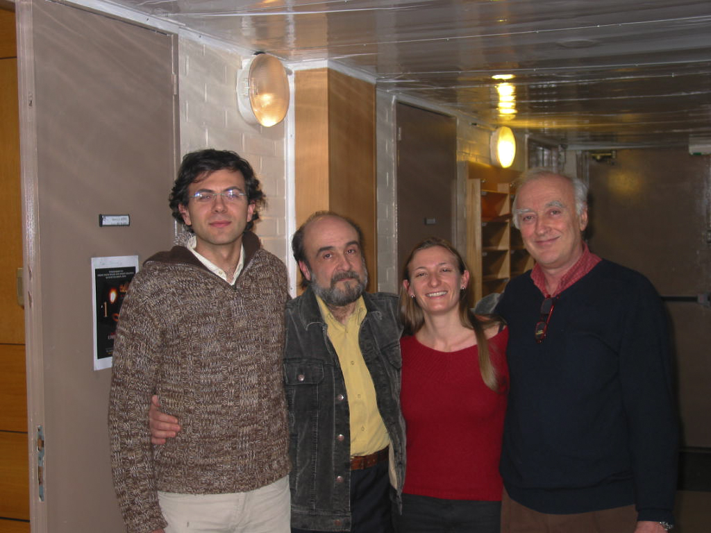 Yuri and friends greet Pino in
Cortona